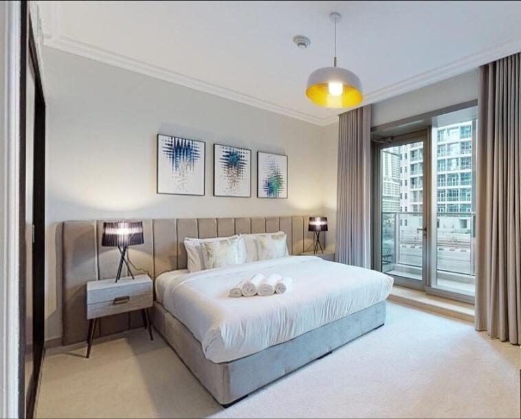 Luxurious 2bed In Sparkle Tower-marina View Apartment