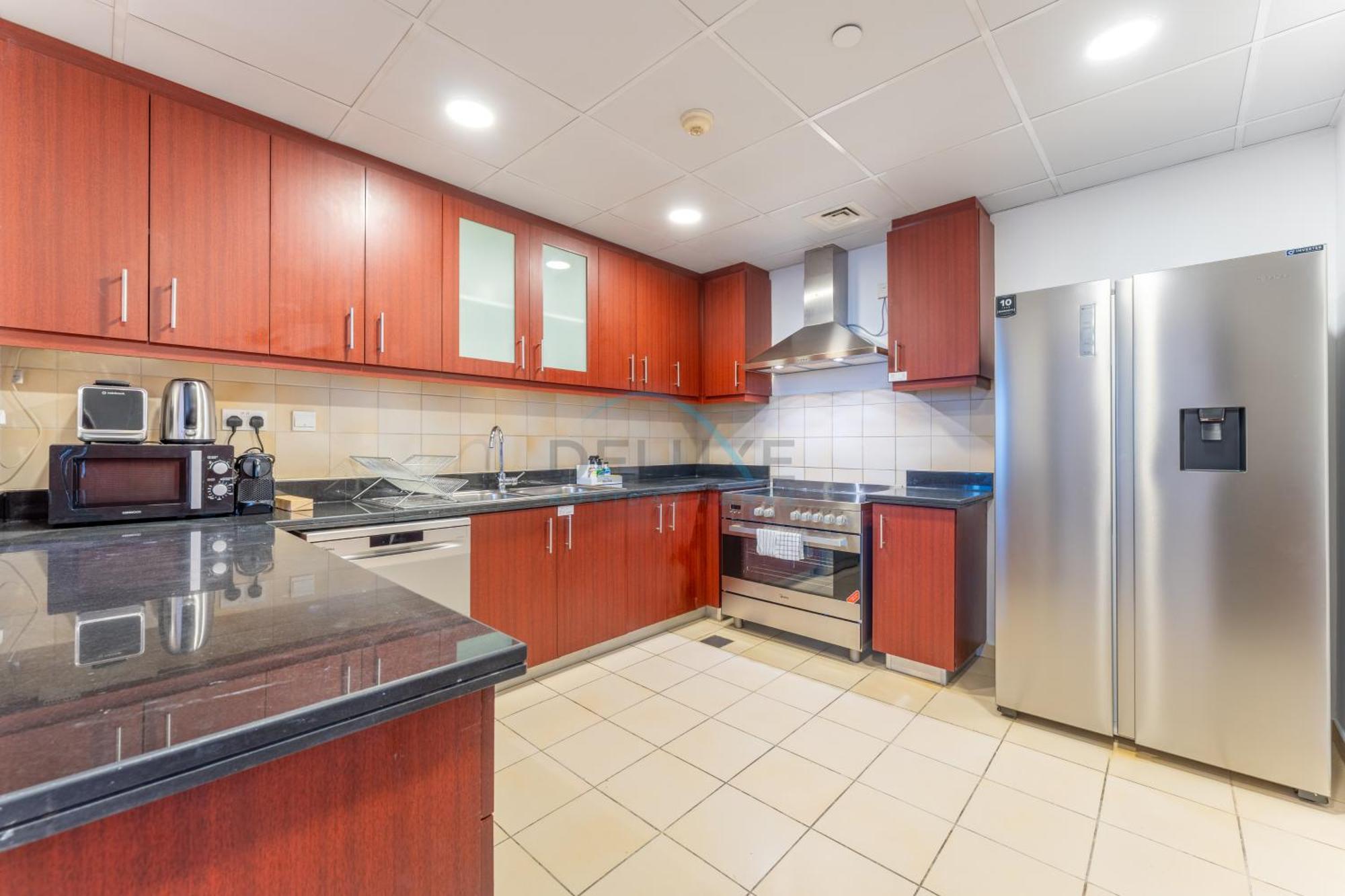 Close To Major Landmarks 3br And Assistant With Marina Views, Rimal 5, Jbr By Deluxe Homes Apartment *