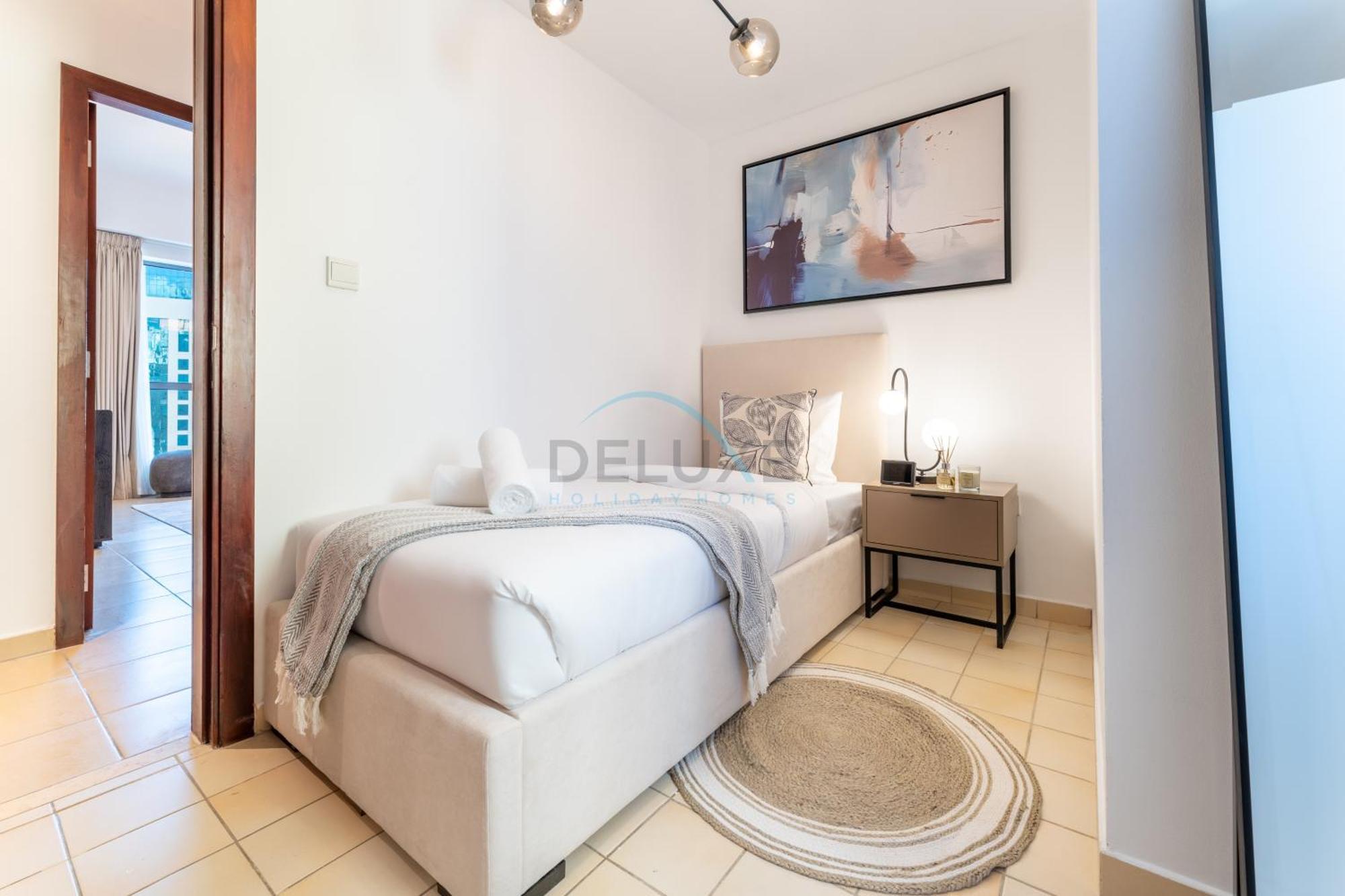 Close To Major Landmarks 3br And Assistant With Marina Views, Rimal 5, Jbr By Deluxe Homes Apartment *