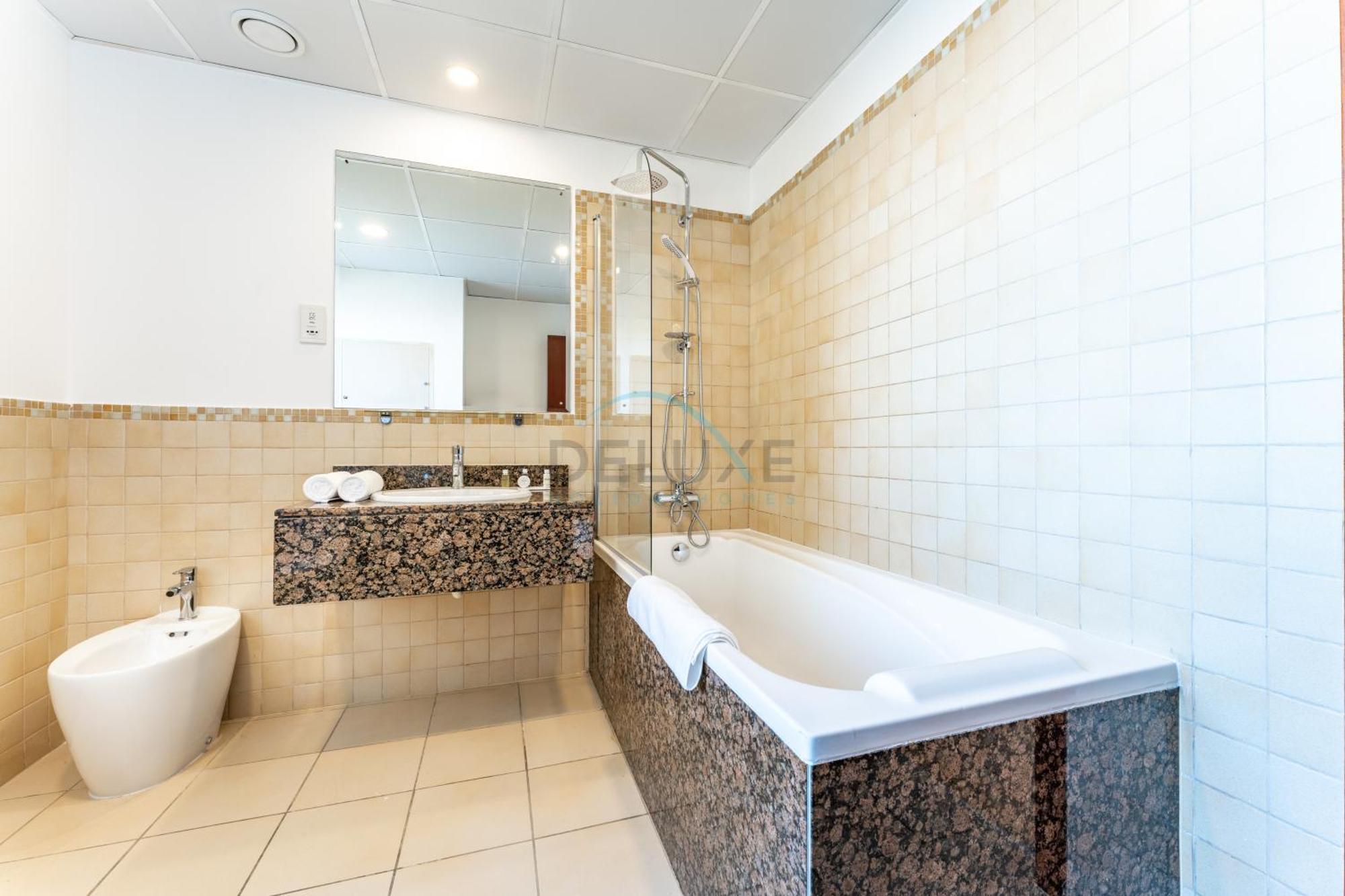 Apartment Close To Major Landmarks 3br And Assistant With Marina Views, Rimal 5, Jbr By Deluxe Homes Dubai