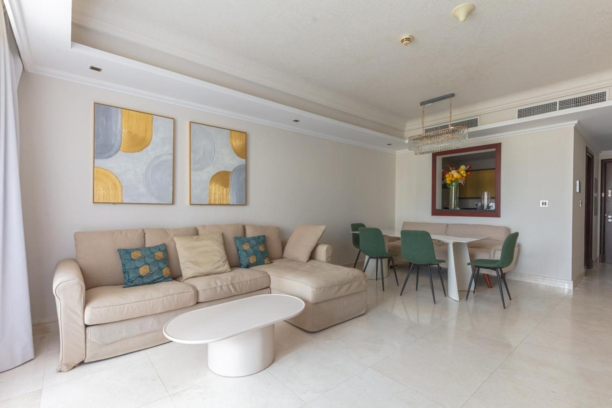 1-bedroom With Pool