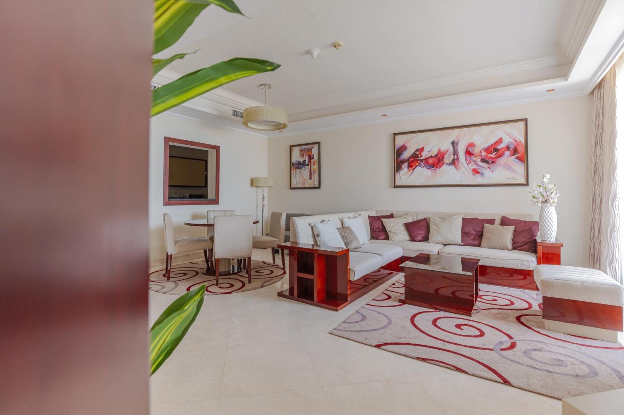 1-bedroom With Pool Dubai