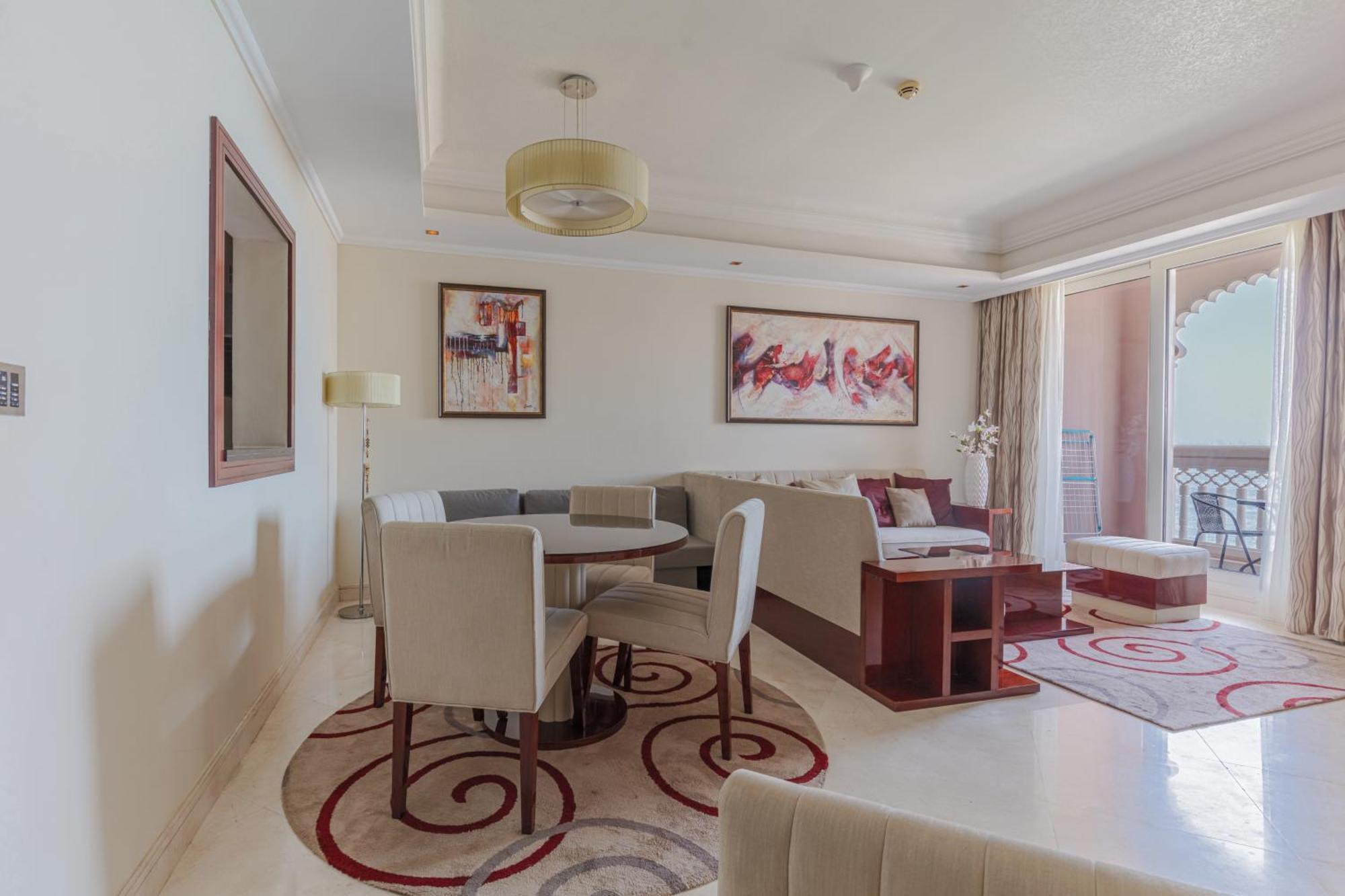 1-bedroom With Pool Apartment Dubai