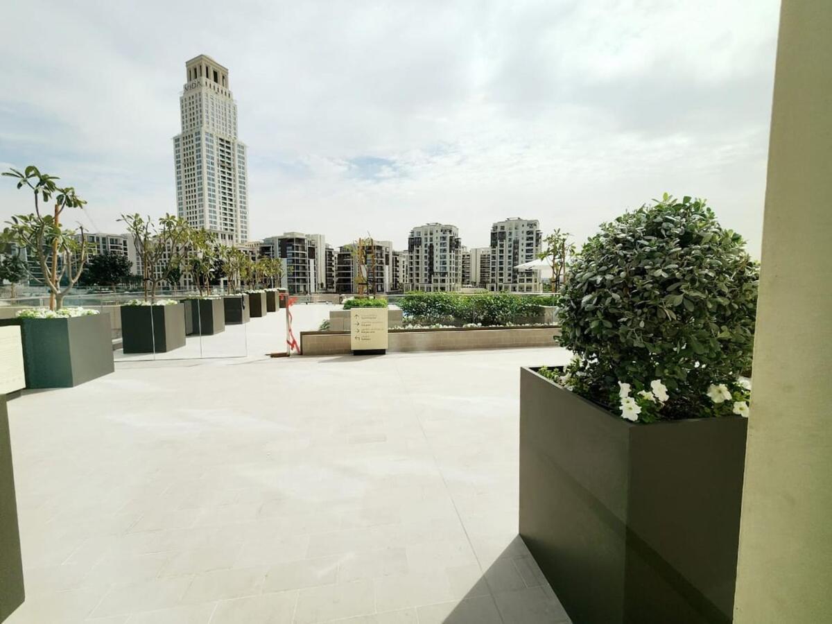 2-bedrooms Experience Luxury Living At Creek Palace *