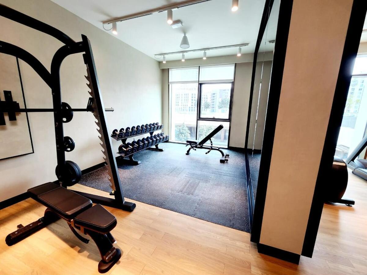 Apartment 2-bedrooms Experience Luxury Living At Creek Palace *