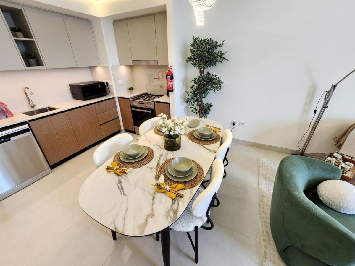 2-bedrooms Experience Luxury Living At Creek Palace