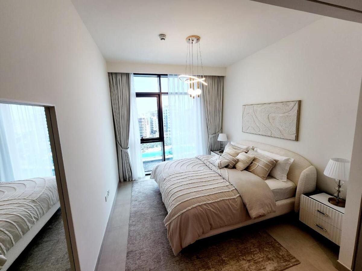 2-bedrooms Experience Luxury Living At Creek Palace *