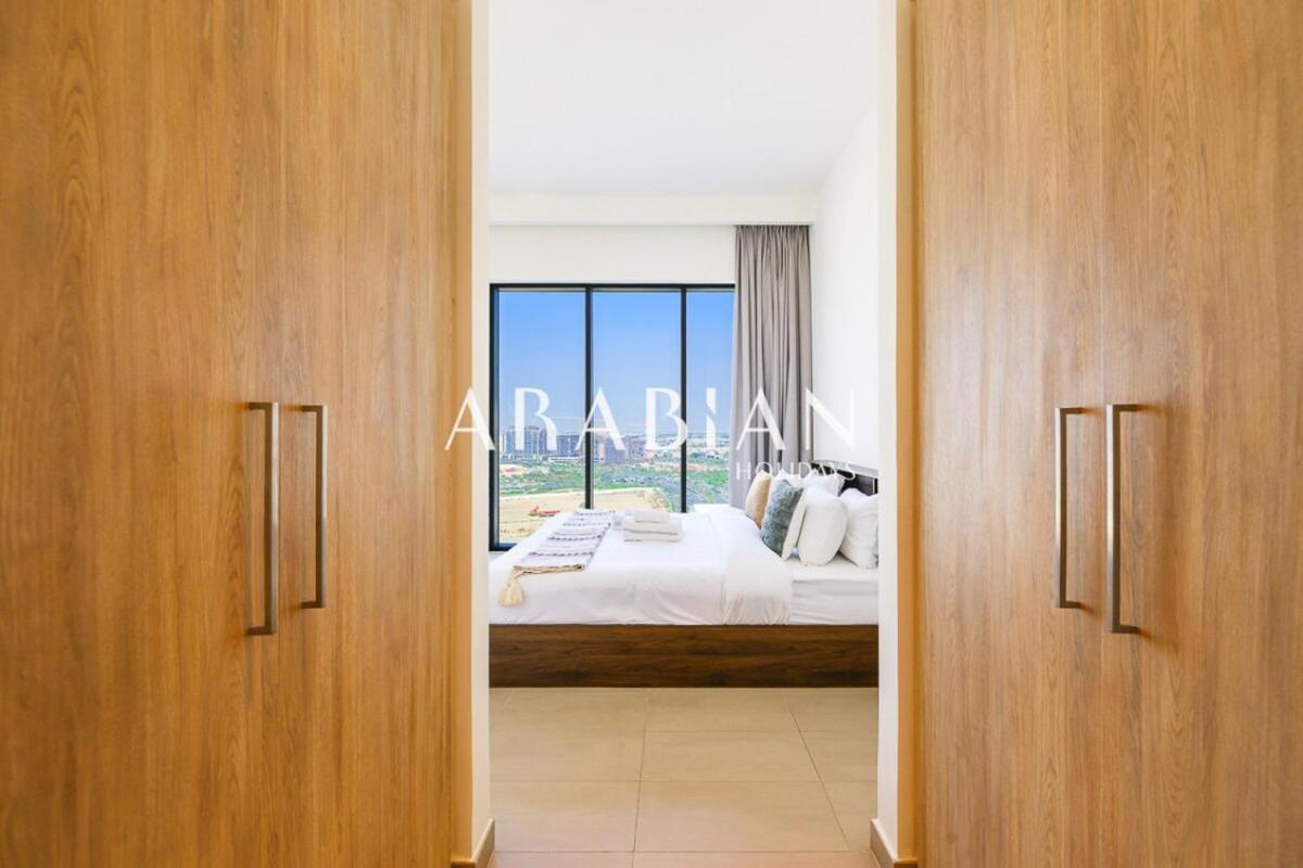 Contemporary 2 Bedroom In The Heart Of Hills Apartment *