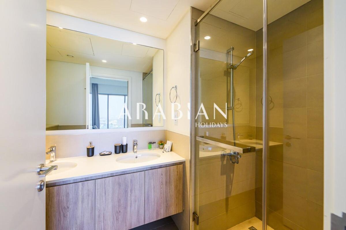Contemporary 2 Bedroom In The Heart Of Hills *