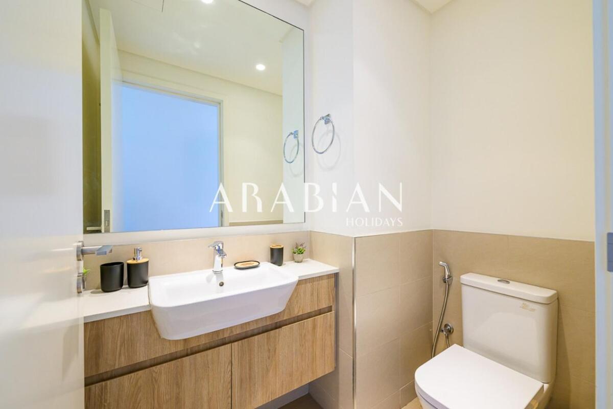 Contemporary 2 Bedroom In The Heart Of Hills Apartment