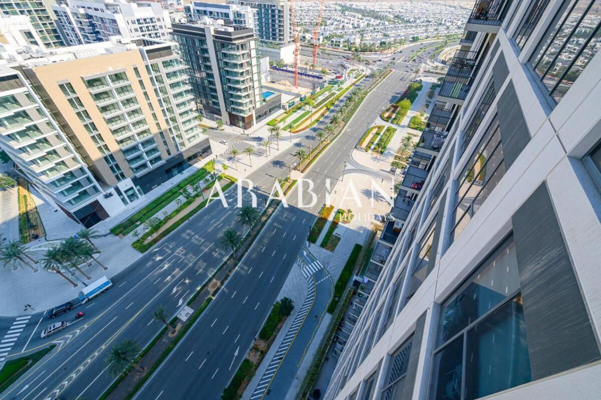 Contemporary 2 Bedroom In The Heart Of Hills Apartment Dubai