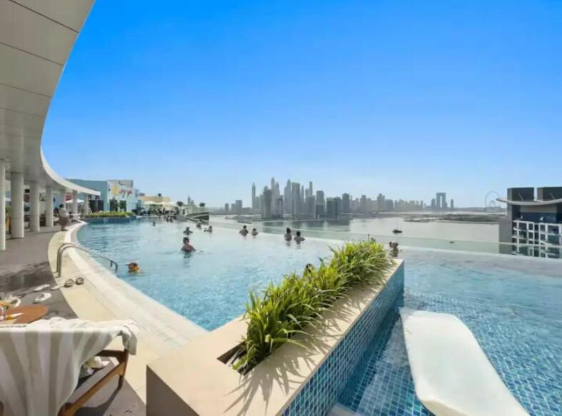 First Class 1br Elegant Luxe Retreat Apartment Dubai