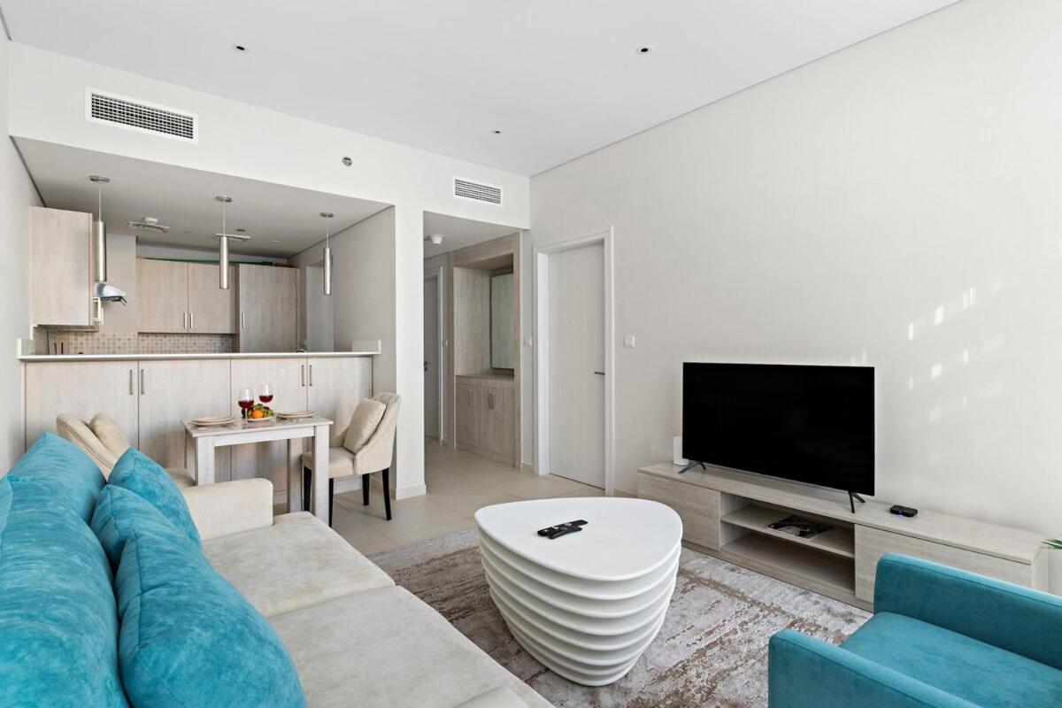 First Class 1br Elegant Luxe Retreat * Dubai