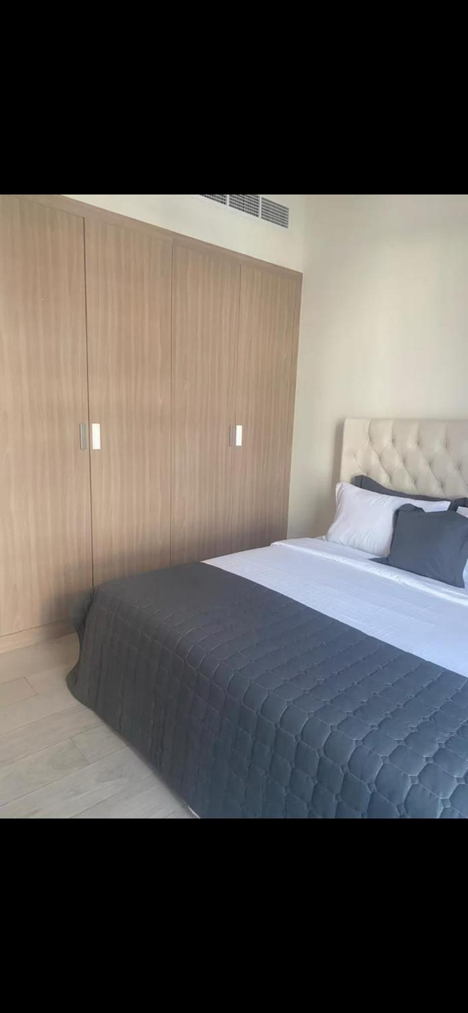 Apartment Azizi Riviera