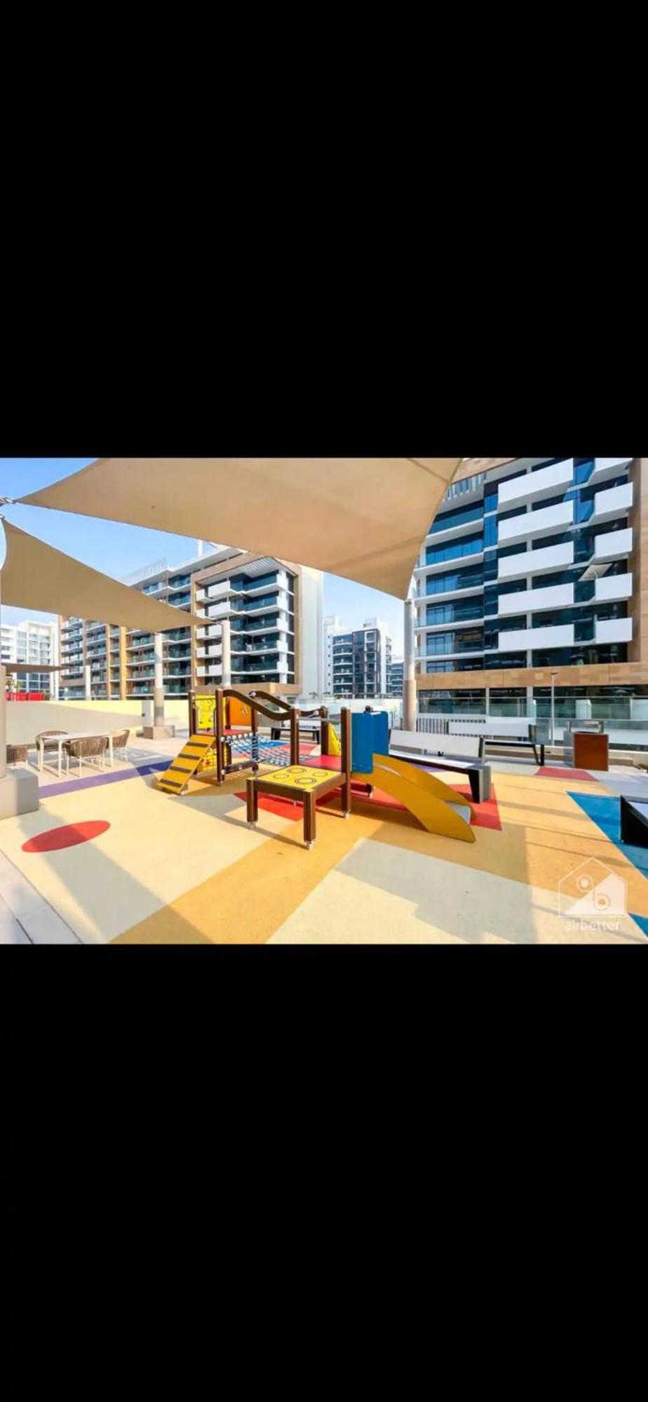 Apartment Azizi Riviera *