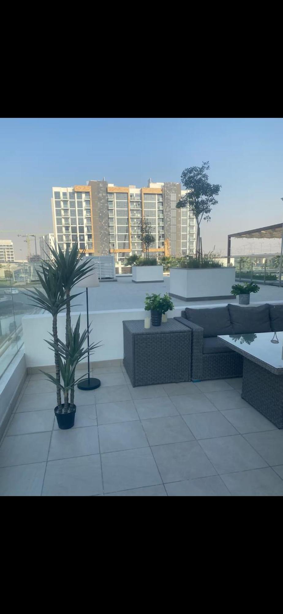 Apartment Azizi Riviera