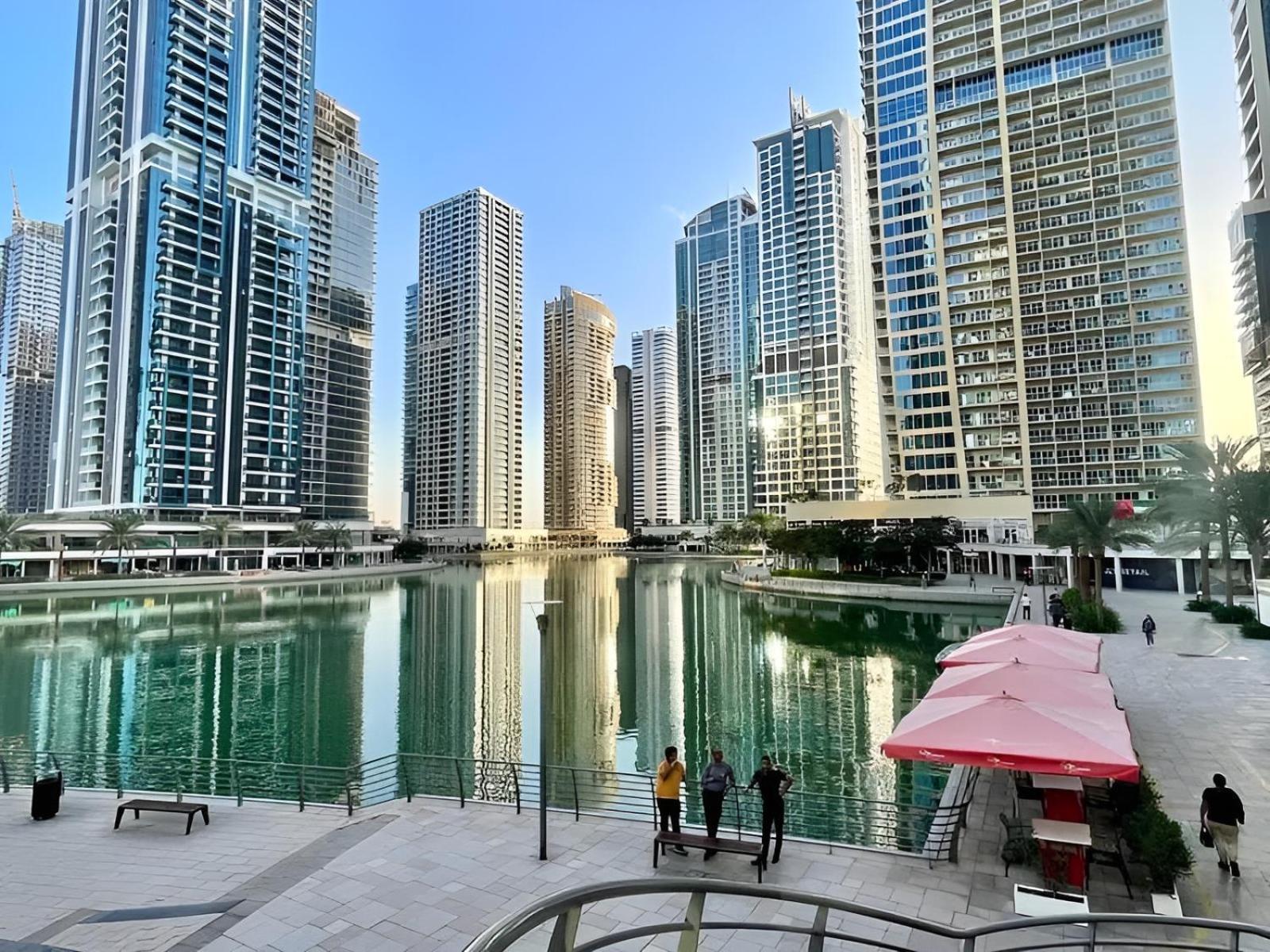 Apartment 2-bedroom Apartmentjlt View, 8 Min To Metro Dubai