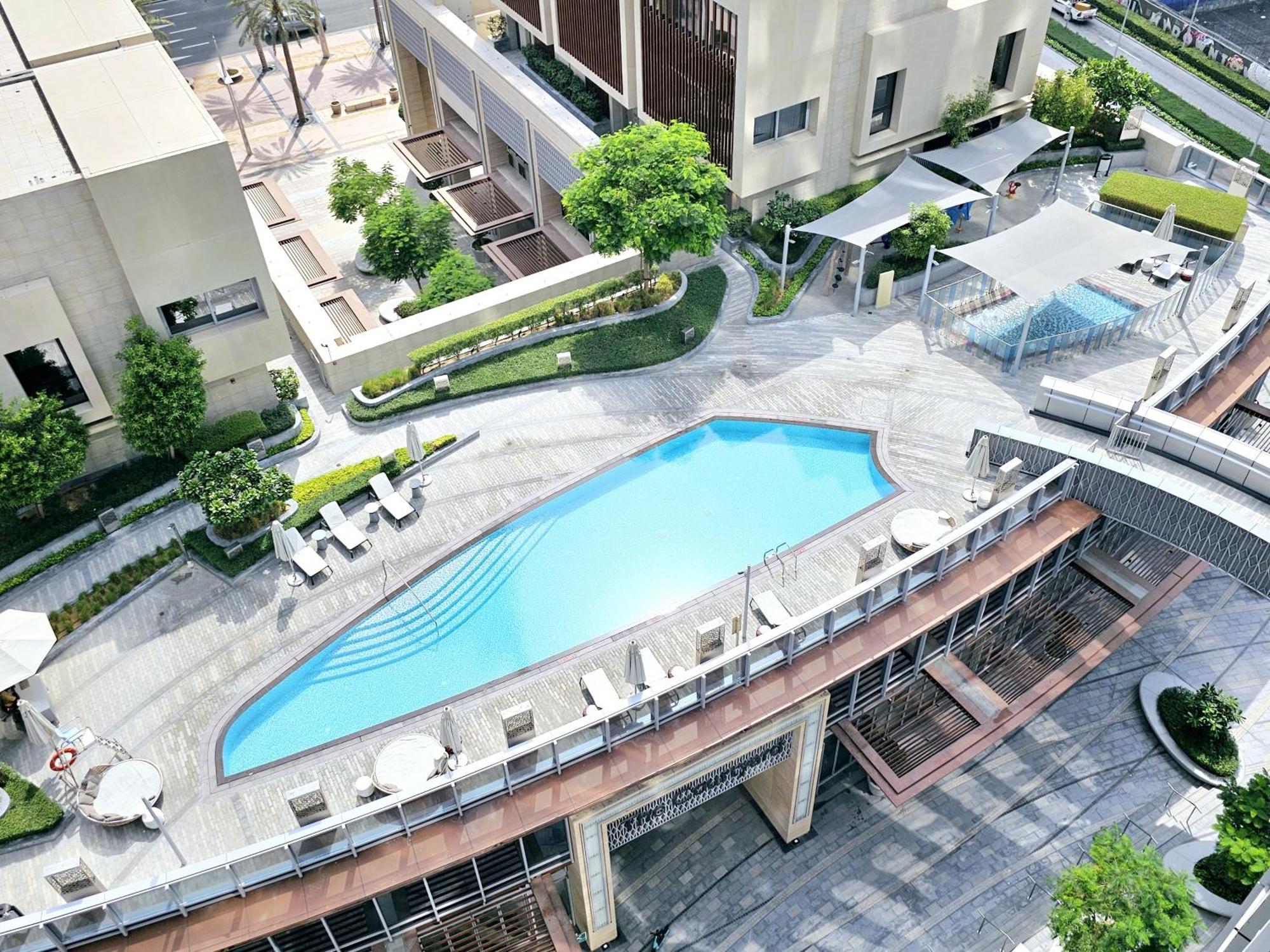 Apartamento Sunrise Homes - Lavish 2 Bedrooms With Fountain View! Dubai