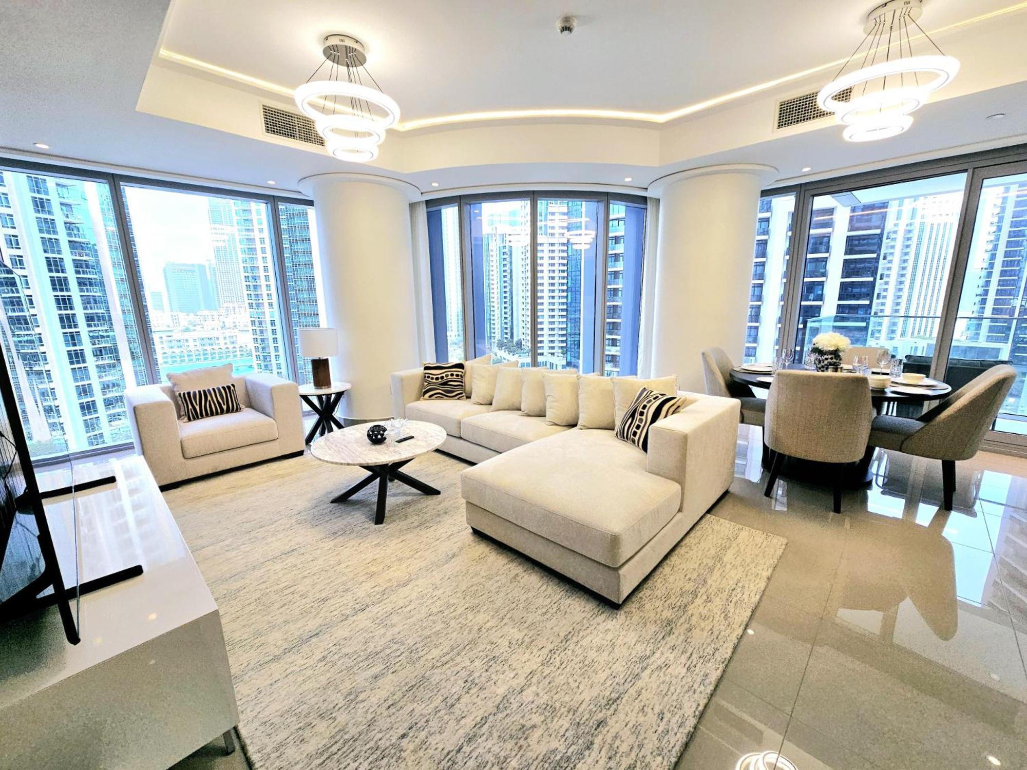 Sunrise Homes - Lavish 2 Bedrooms With Fountain View! Apartamento Dubai