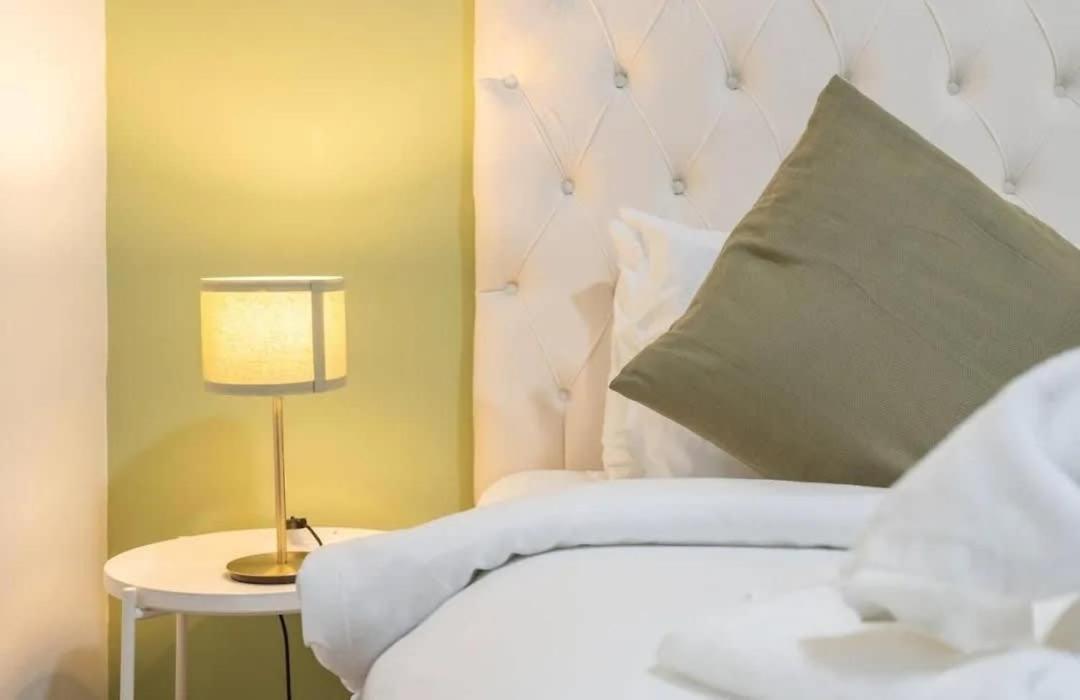 Daire Stunning 2 Bed Great Metro Access