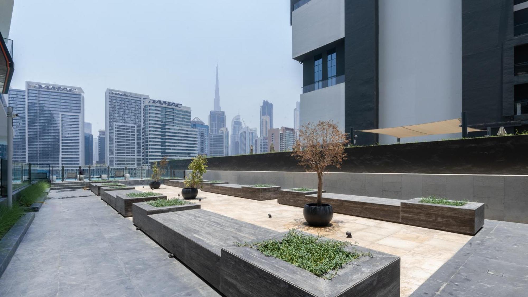 Apartment Keyrock Living - Binghatti Canal Sky Retreat *