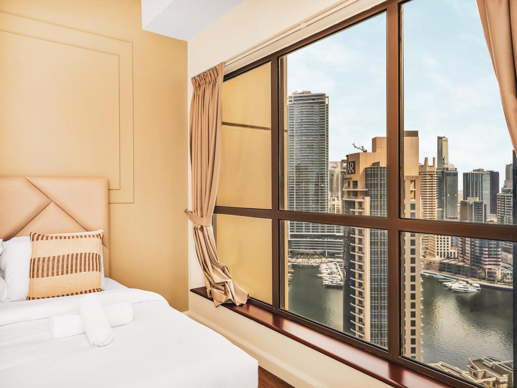 New! Jbr Beachfront With Panoramic Eye Views Apartment