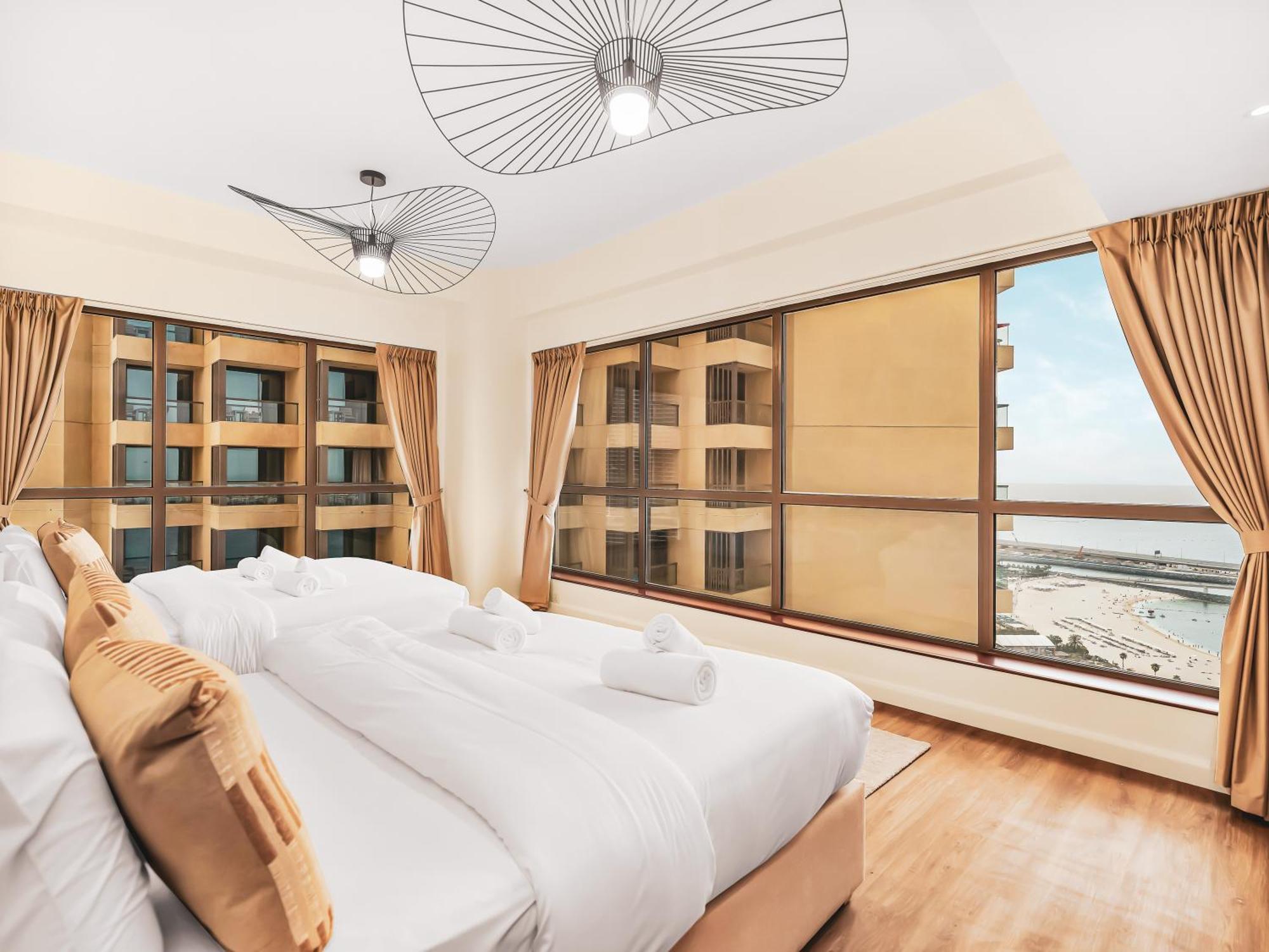 New! Jbr Beachfront With Panoramic Eye Views Apartment Dubai