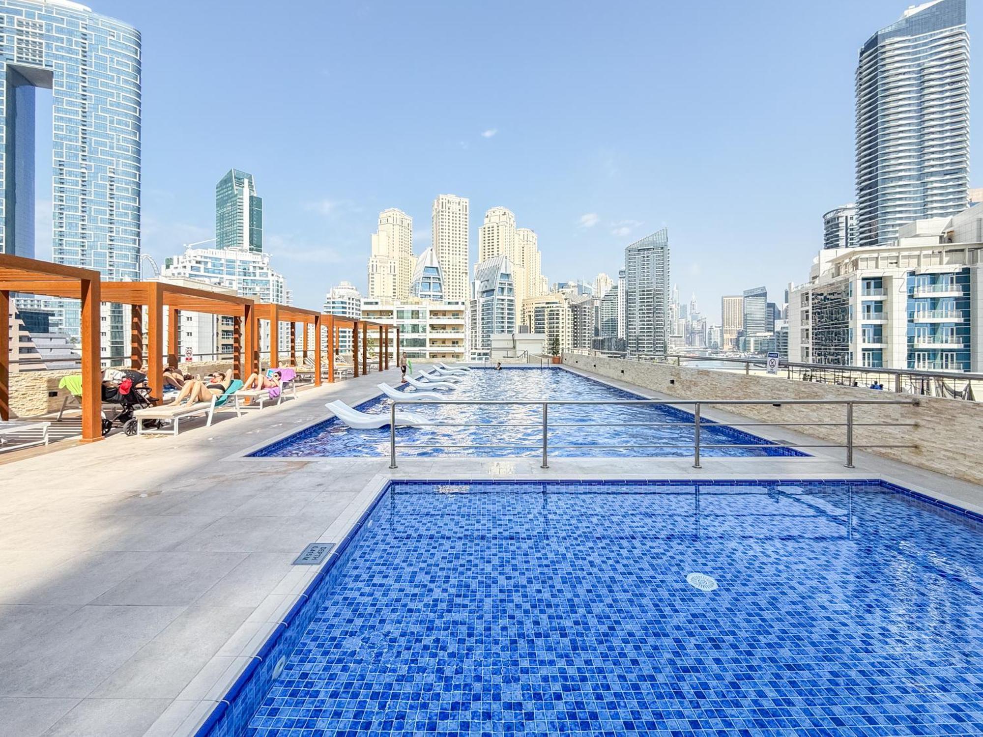 Apartment Marina View Haven - Luxurious 3-bedroom In Dec Towers