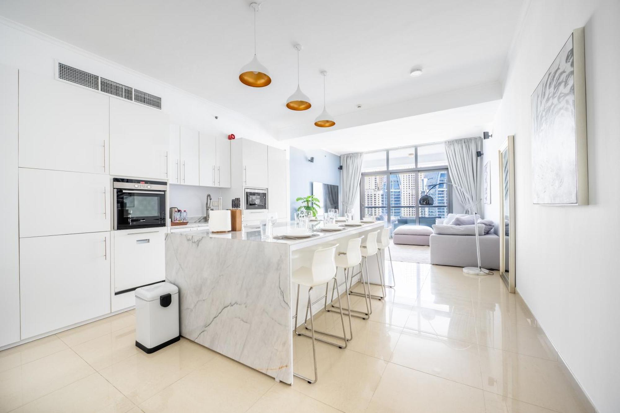 Apartment Marina View Haven - Luxurious 3-bedroom In Dec Towers *