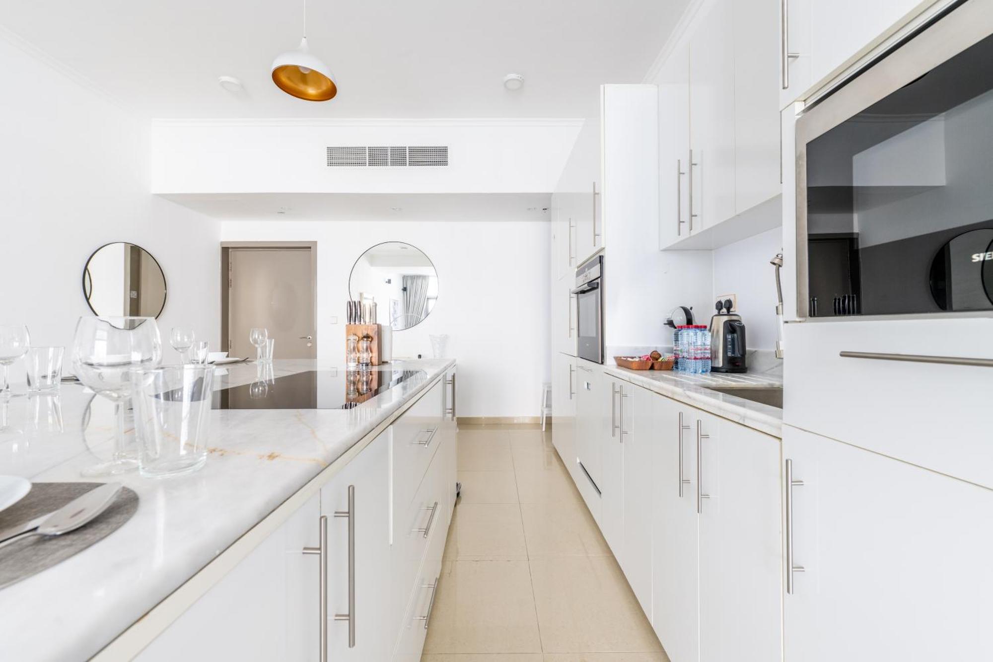 Apartment Marina View Haven - Luxurious 3-bedroom In Dec Towers