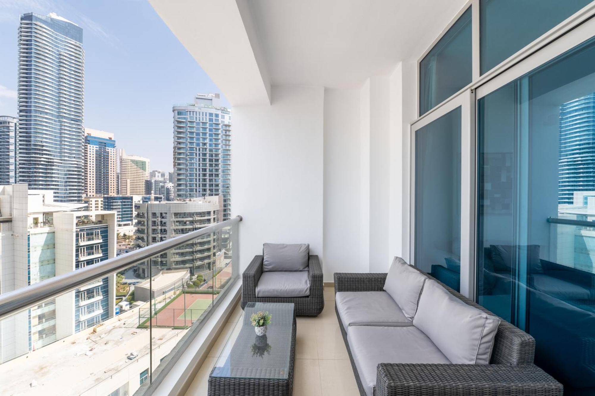 Apartment Marina View Haven - Luxurious 3-bedroom In Dec Towers *