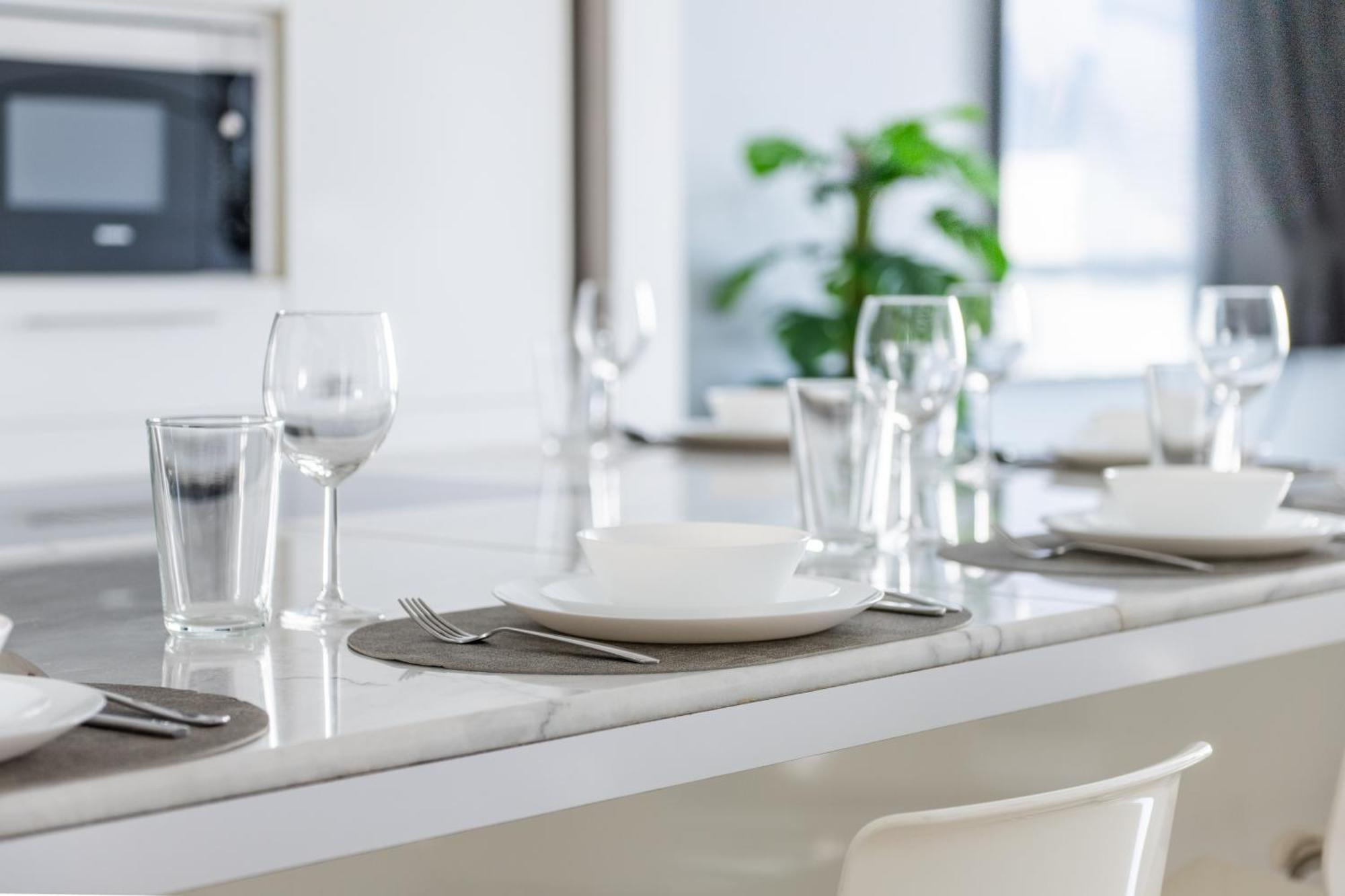 Marina View Haven - Luxurious 3-bedroom In Dec Towers Dubai