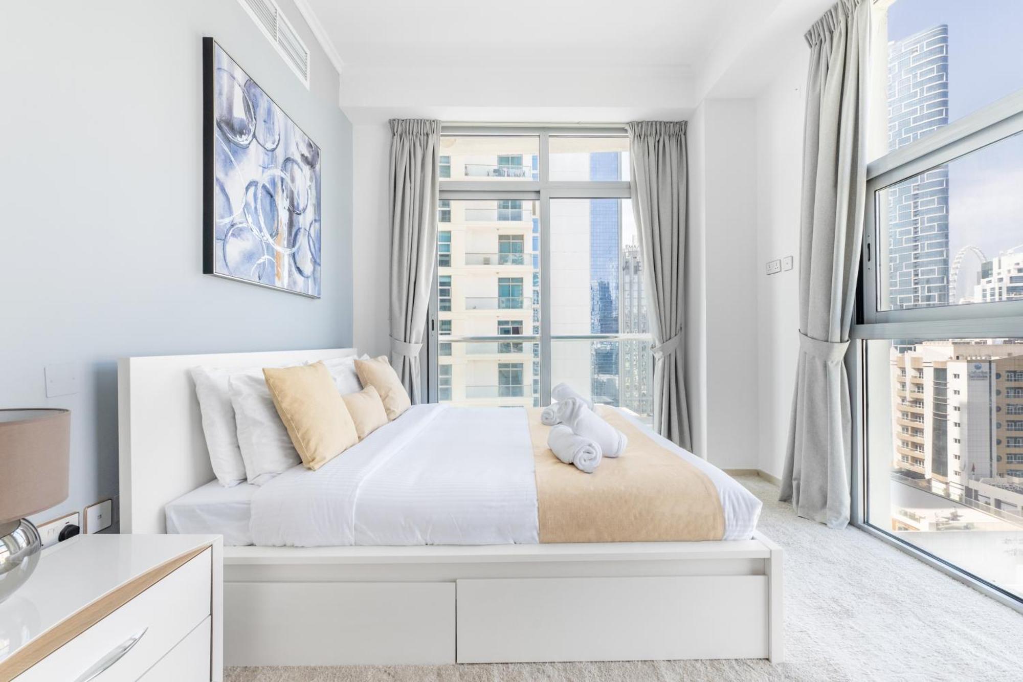 Apartment Marina View Haven - Luxurious 3-bedroom In Dec Towers