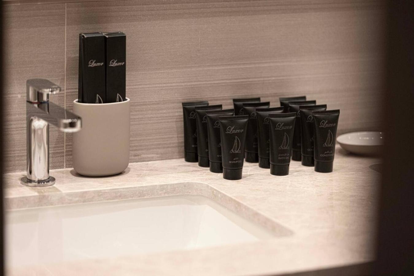 New Years Luxury Burj Khalifa And Fountain Views Apartment Dubai
