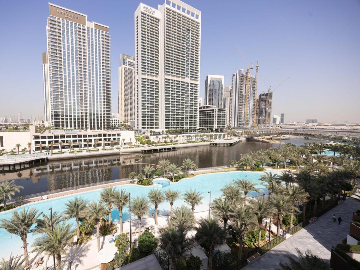 Beachfront Family Entire Unit In Ras Al-khor Dubai