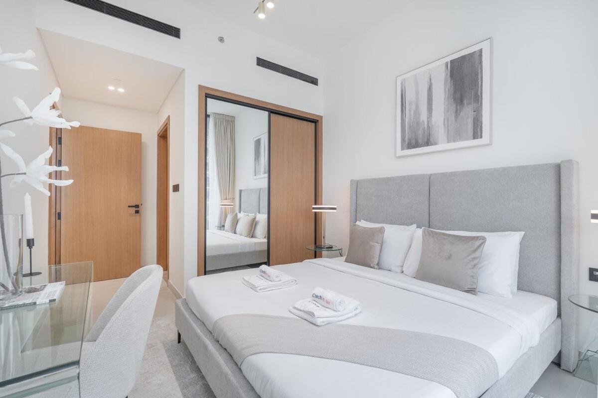 Apartment Stylish 1bhk By Czechin Pool & Gym Prime Jvc Dubai