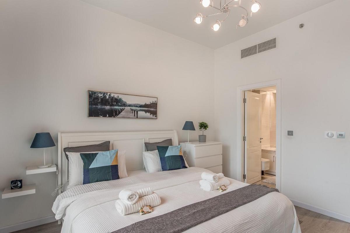 Dreamy 3br In Palm Jumeirah With Unmatched Views Dubai