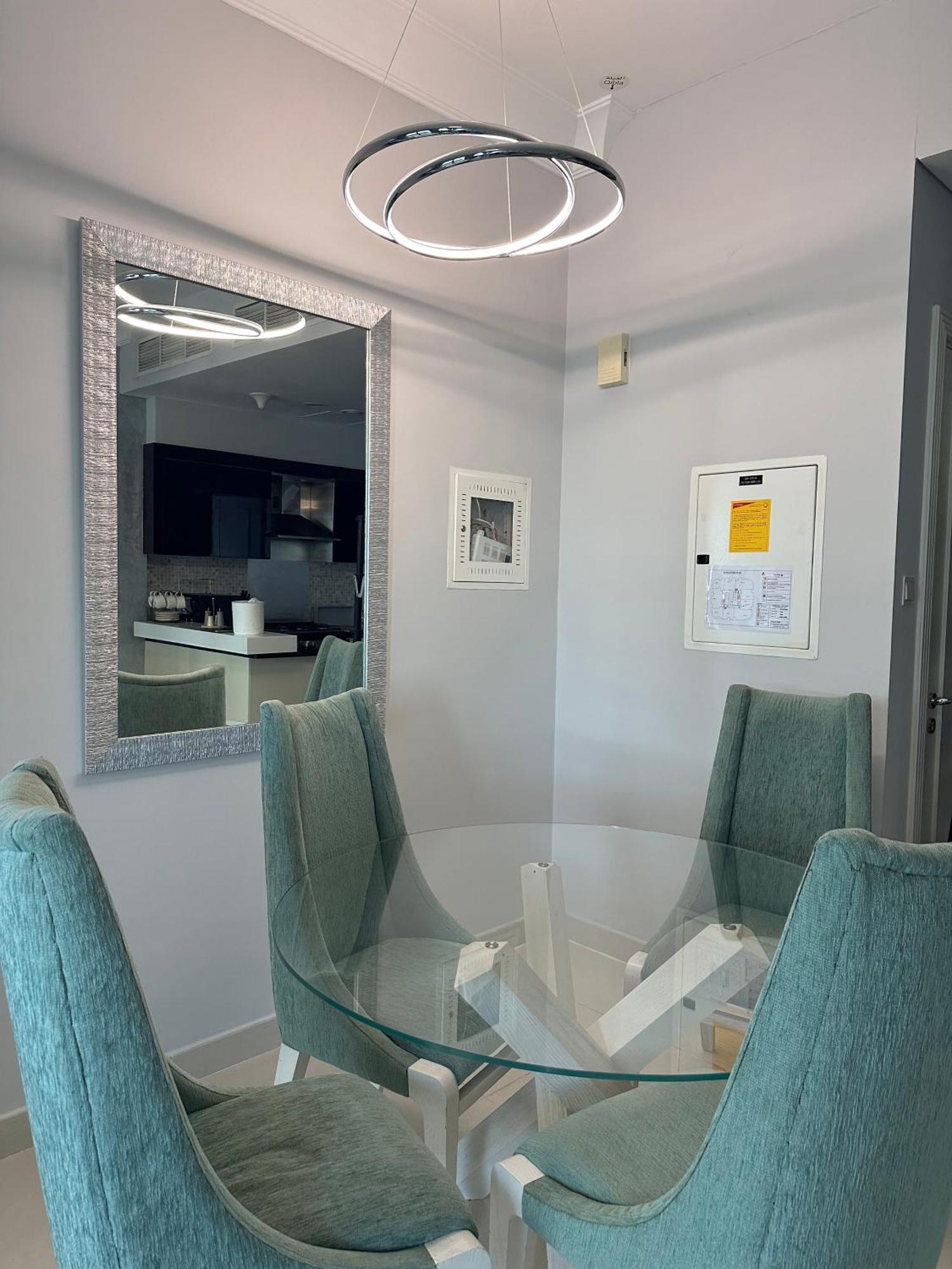 Damac Maison Mall Street, 2min To Mall, Downtown Apartment