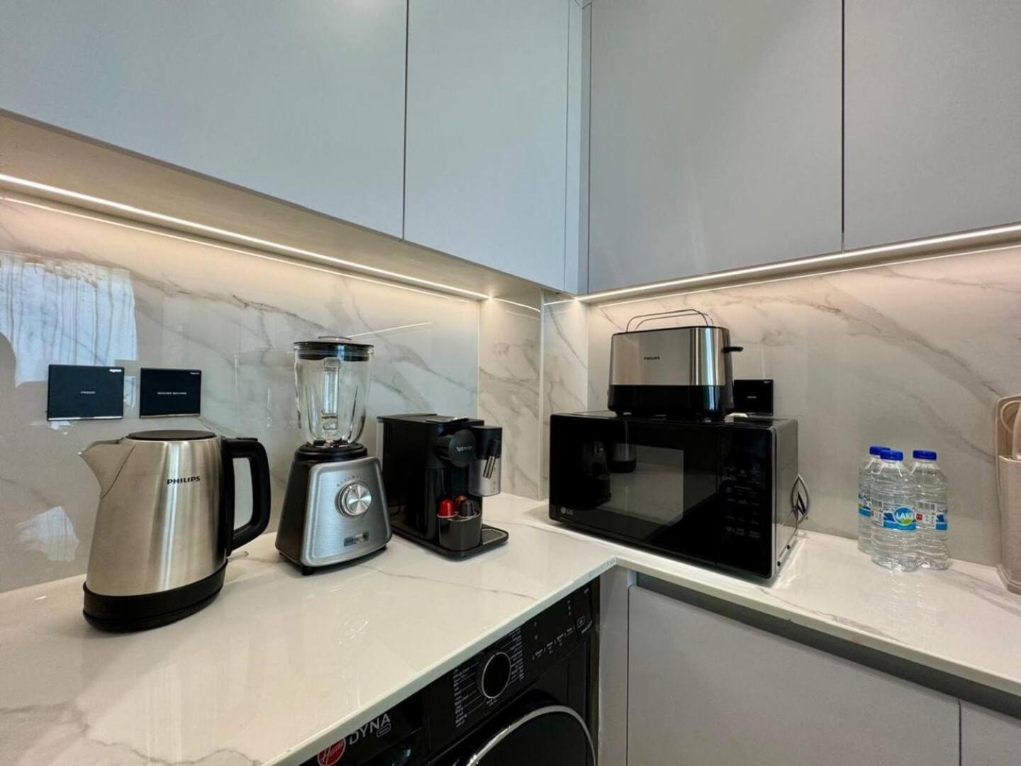 Apartment Elegant 1-bedroom In Jvc