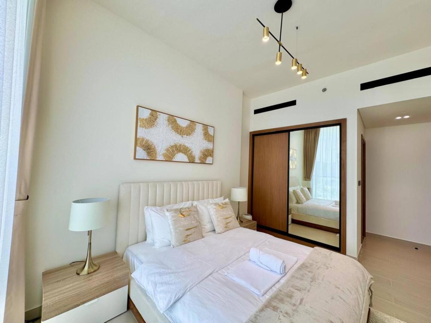 Apartment Elegant 1-bedroom In Jvc