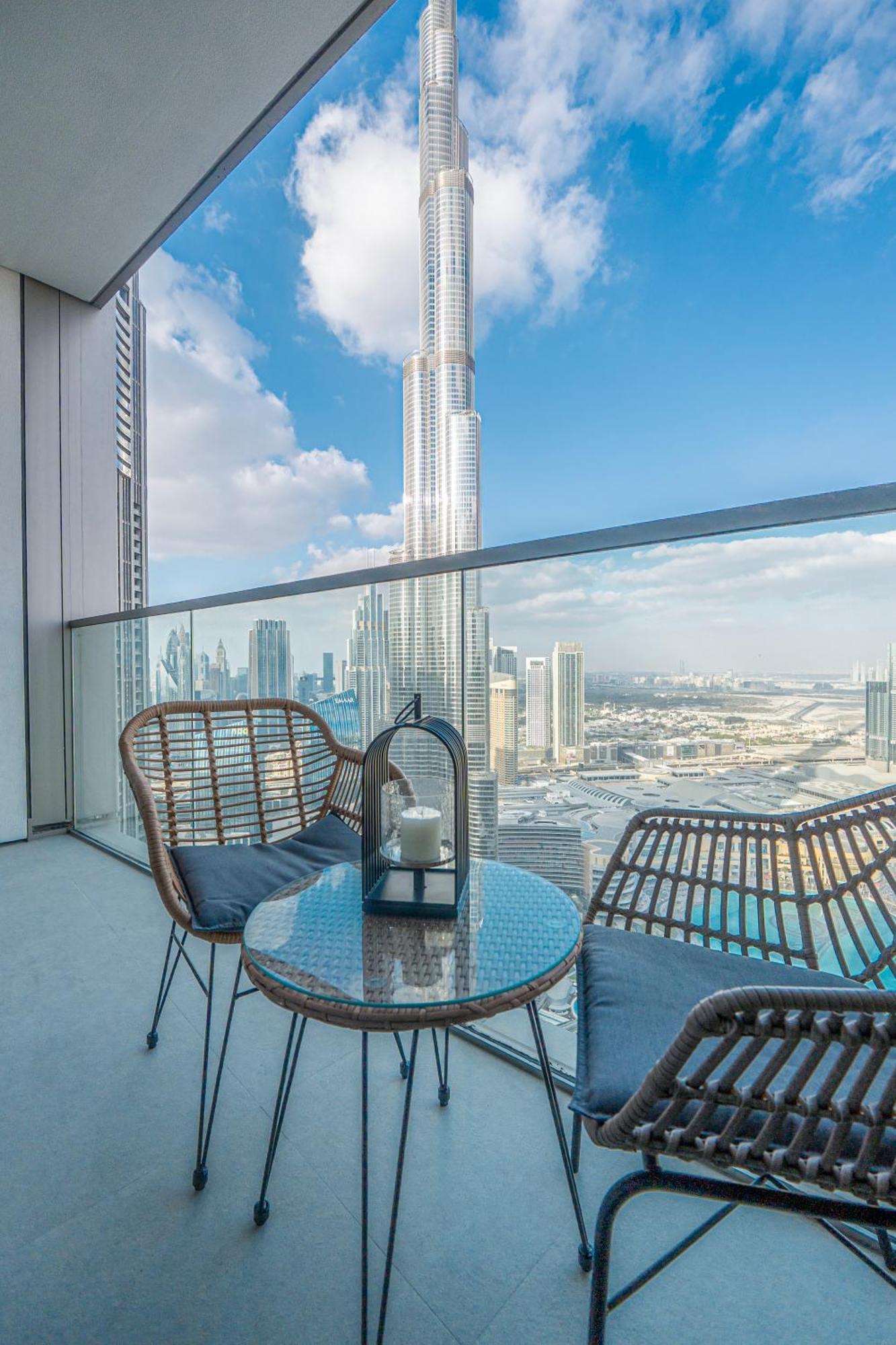 Venetian - Chill In 2br Insane Burj Views & Luxe Massage Chair Daire