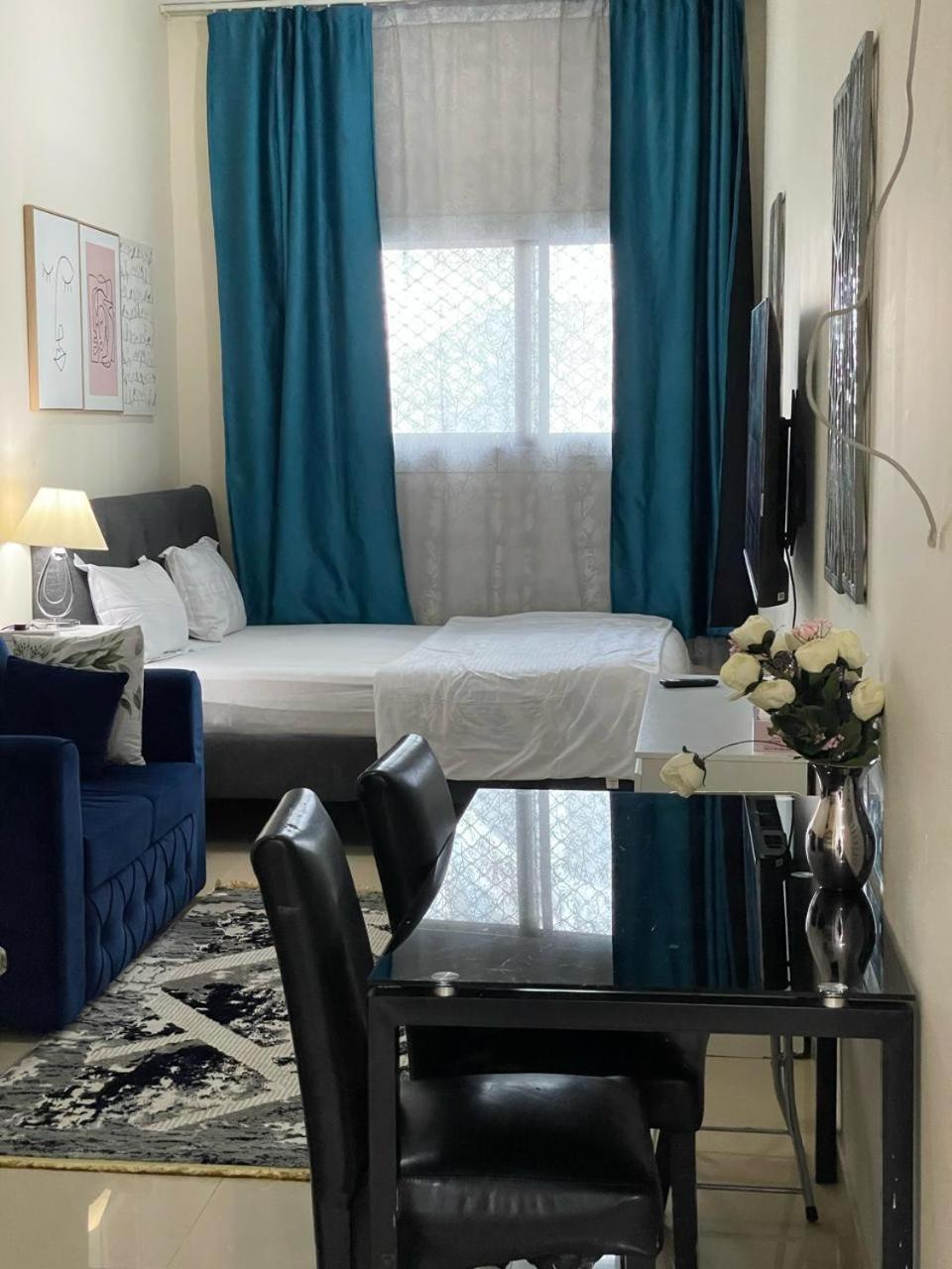 Dreams - Deira Capsule hotel