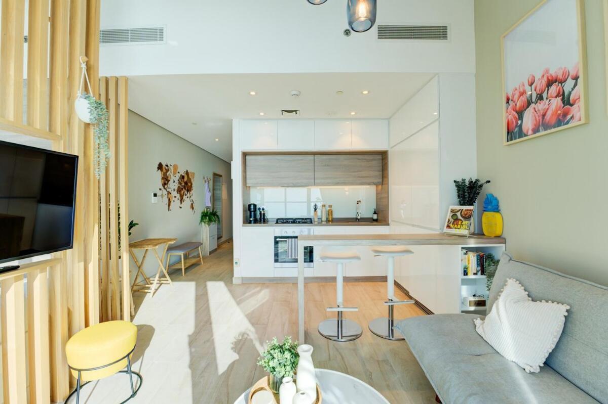 Apartment Higuest - New! Stunning Sea View Studio, Balcony, Pool *