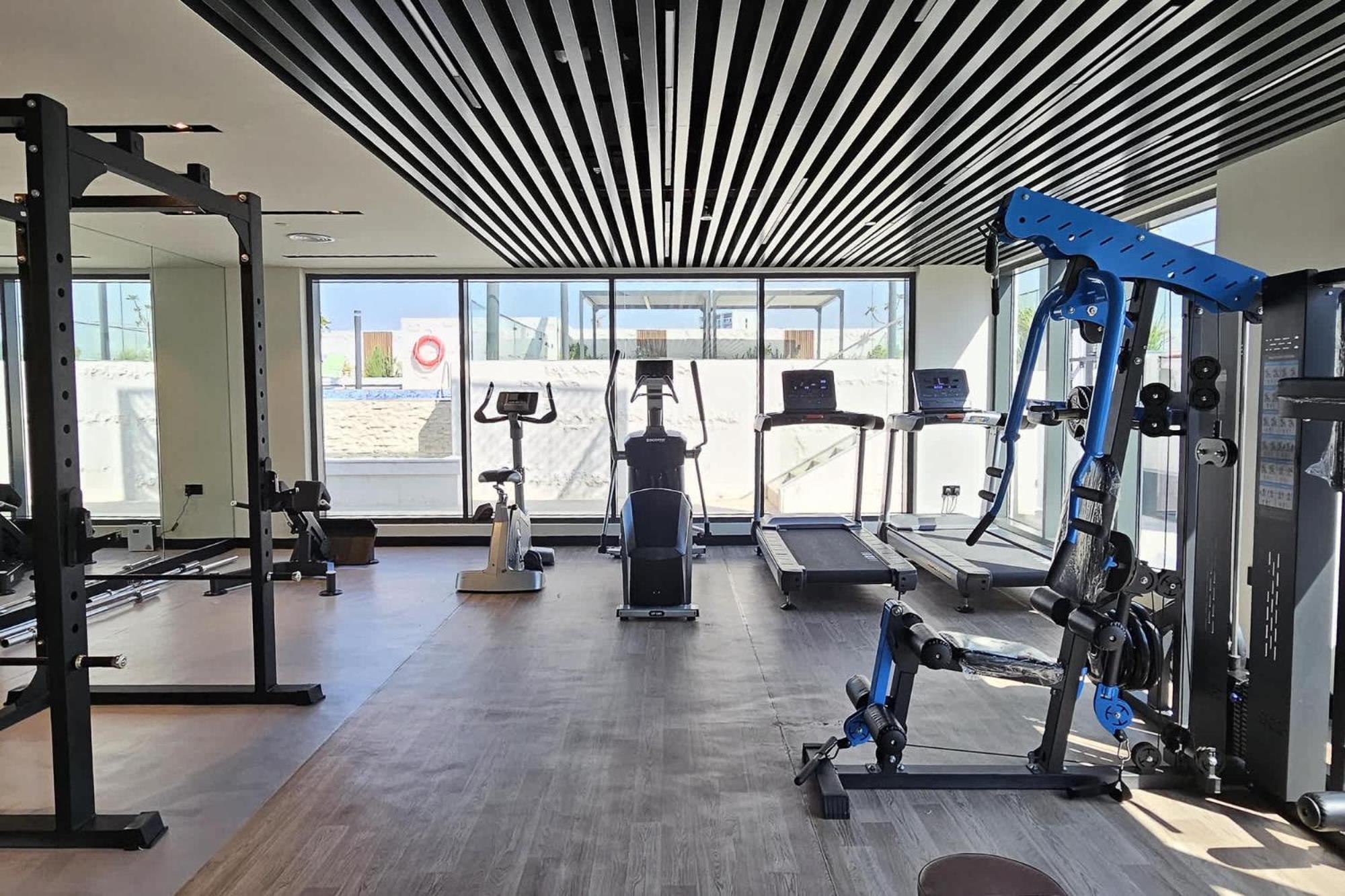 Mesmerizing Located In The Center Of Jvc Daire Dubai