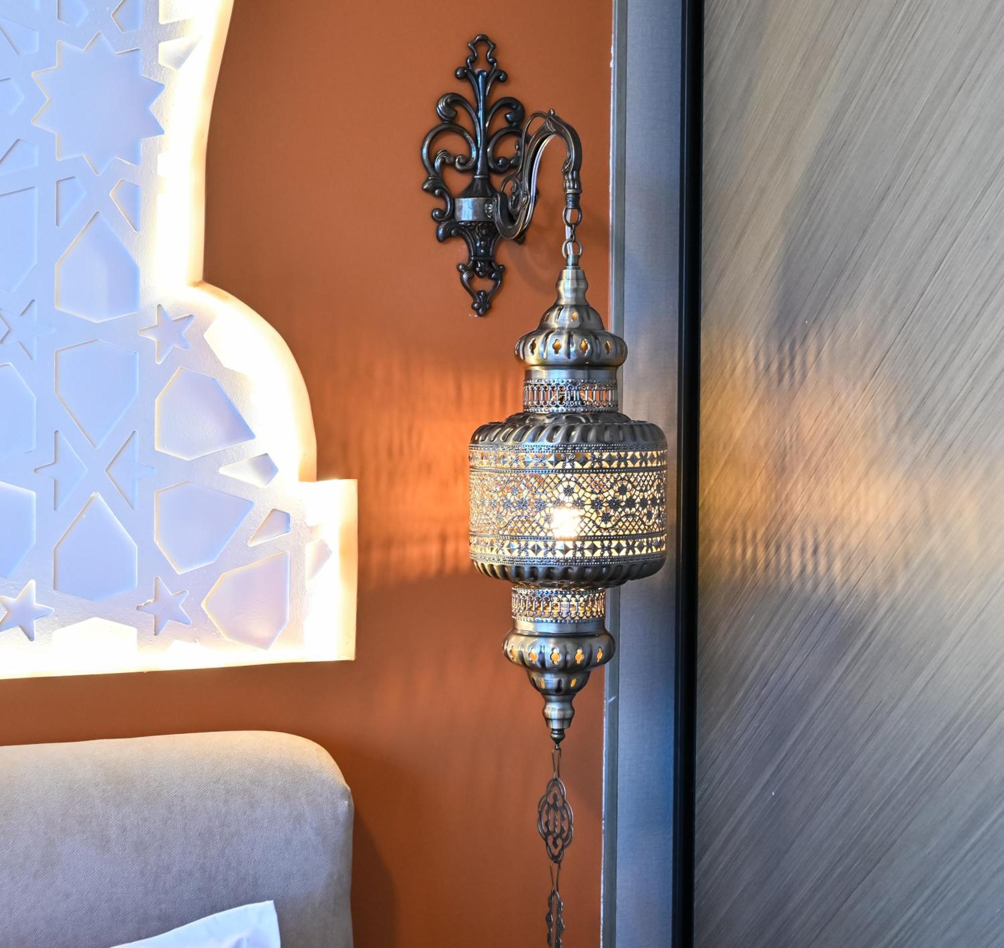 Apartment Luxurious One Bed Near Mall With Burj And Canal View *