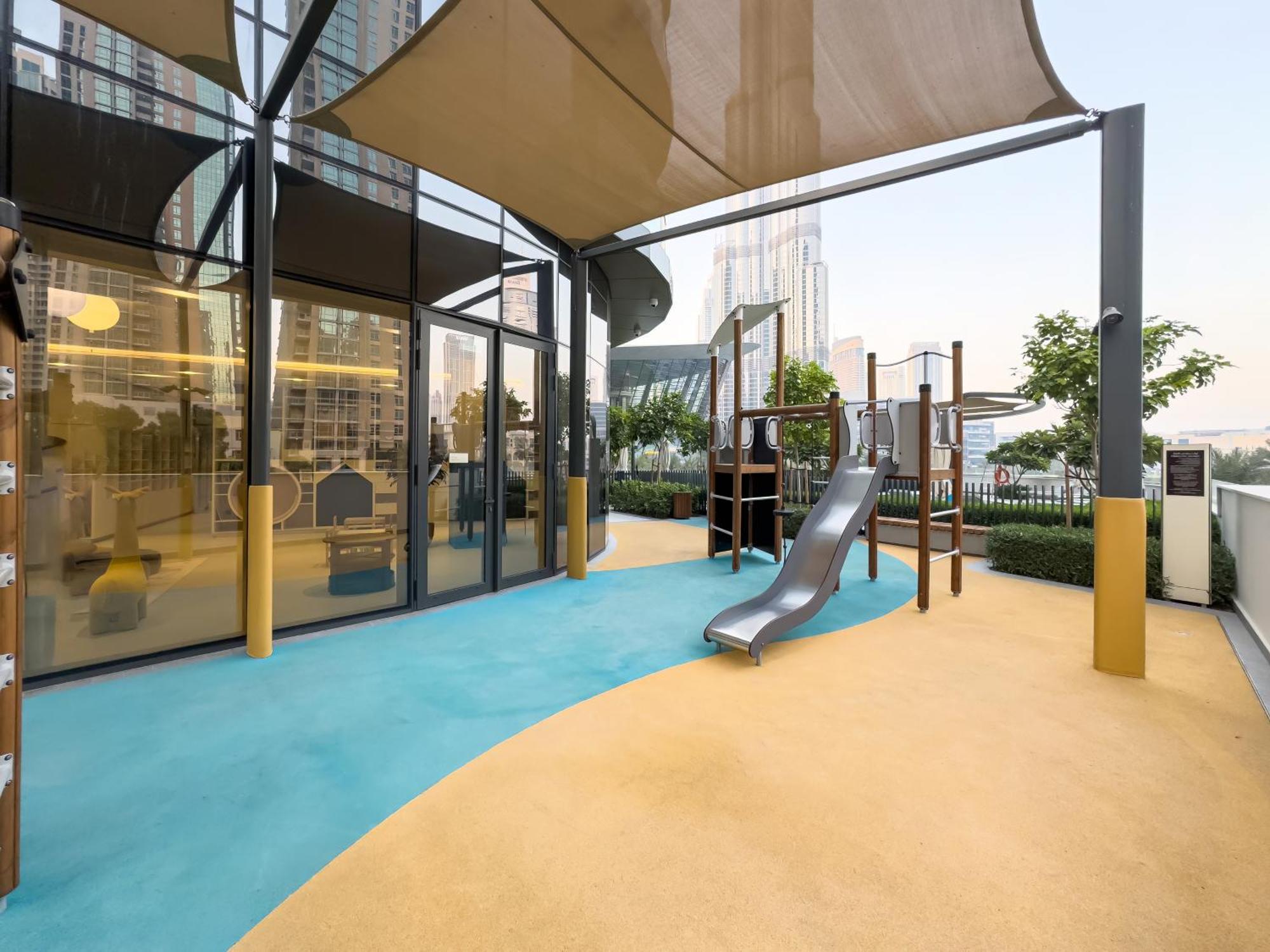 Daire Crown Jewel 2 Bedroom I Iconic Burj Khalifa And Fountain Views I Free Parking, Gym, Pool, Wi-fi And Ps5 I By Skyline Serenity *