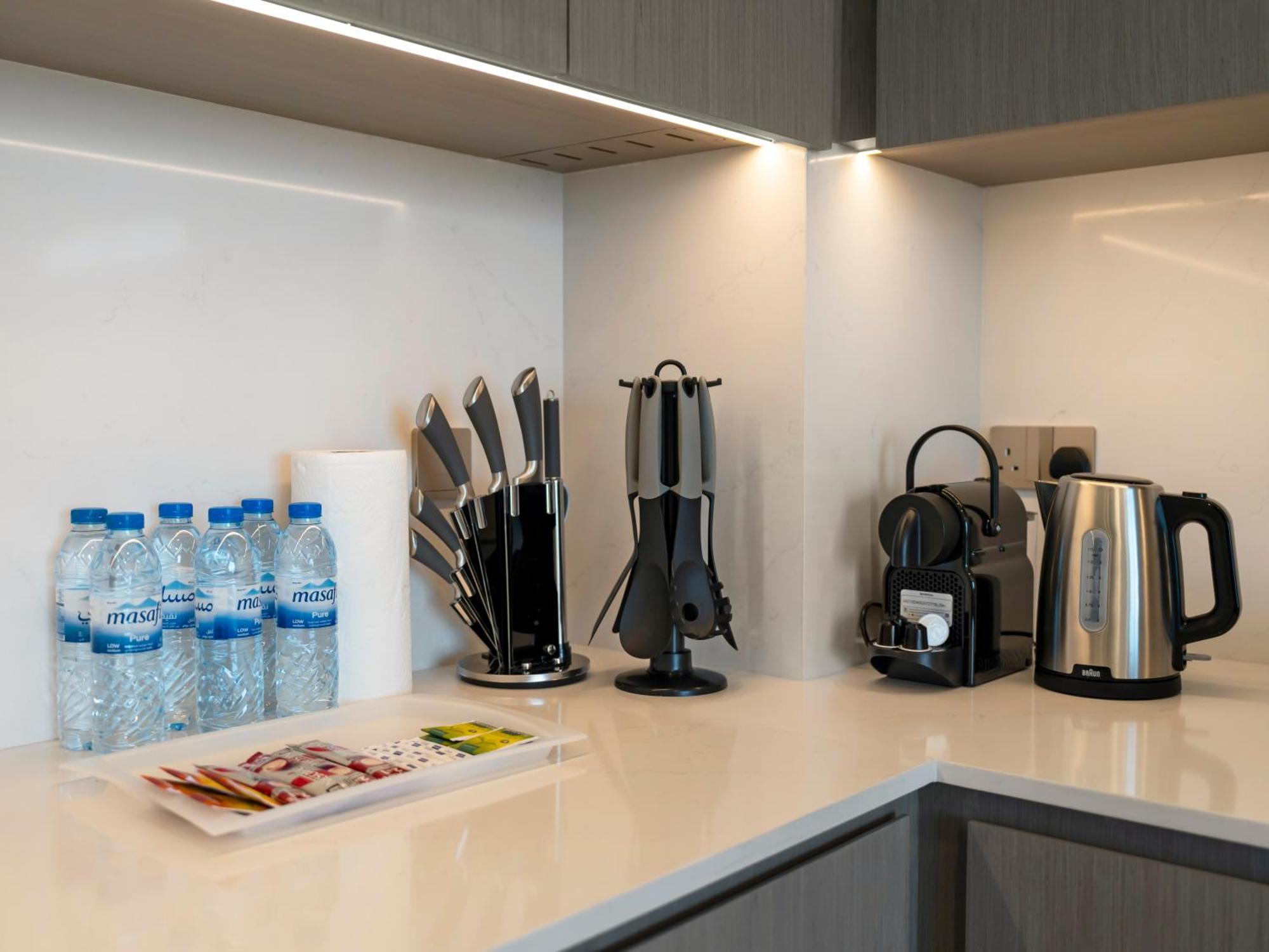 Daire Crown Jewel 2 Bedroom I Iconic Burj Khalifa And Fountain Views I Free Parking, Gym, Pool, Wi-fi And Ps5 I By Skyline Serenity