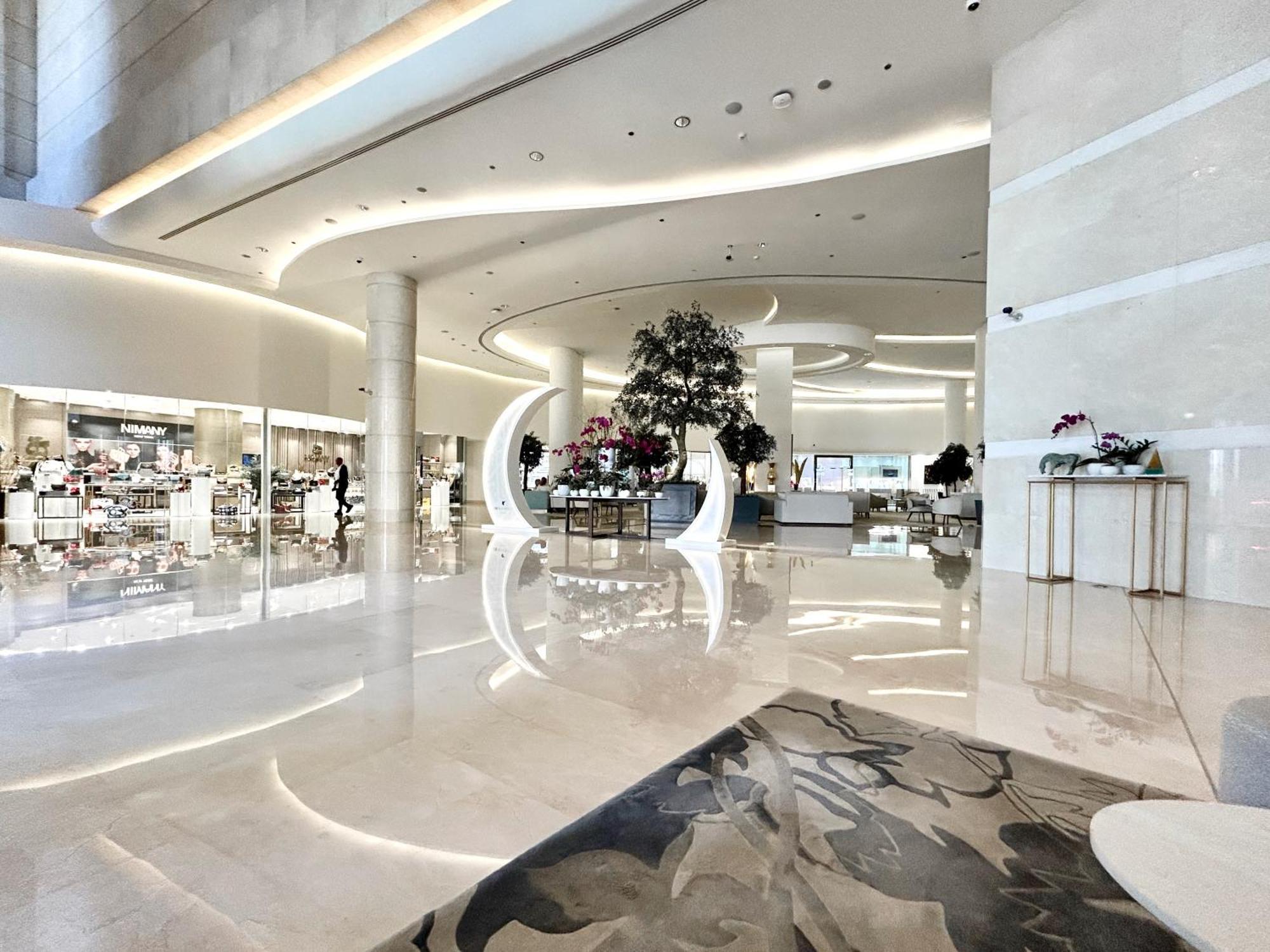 Jw Marina By Cosmos Living Dubai