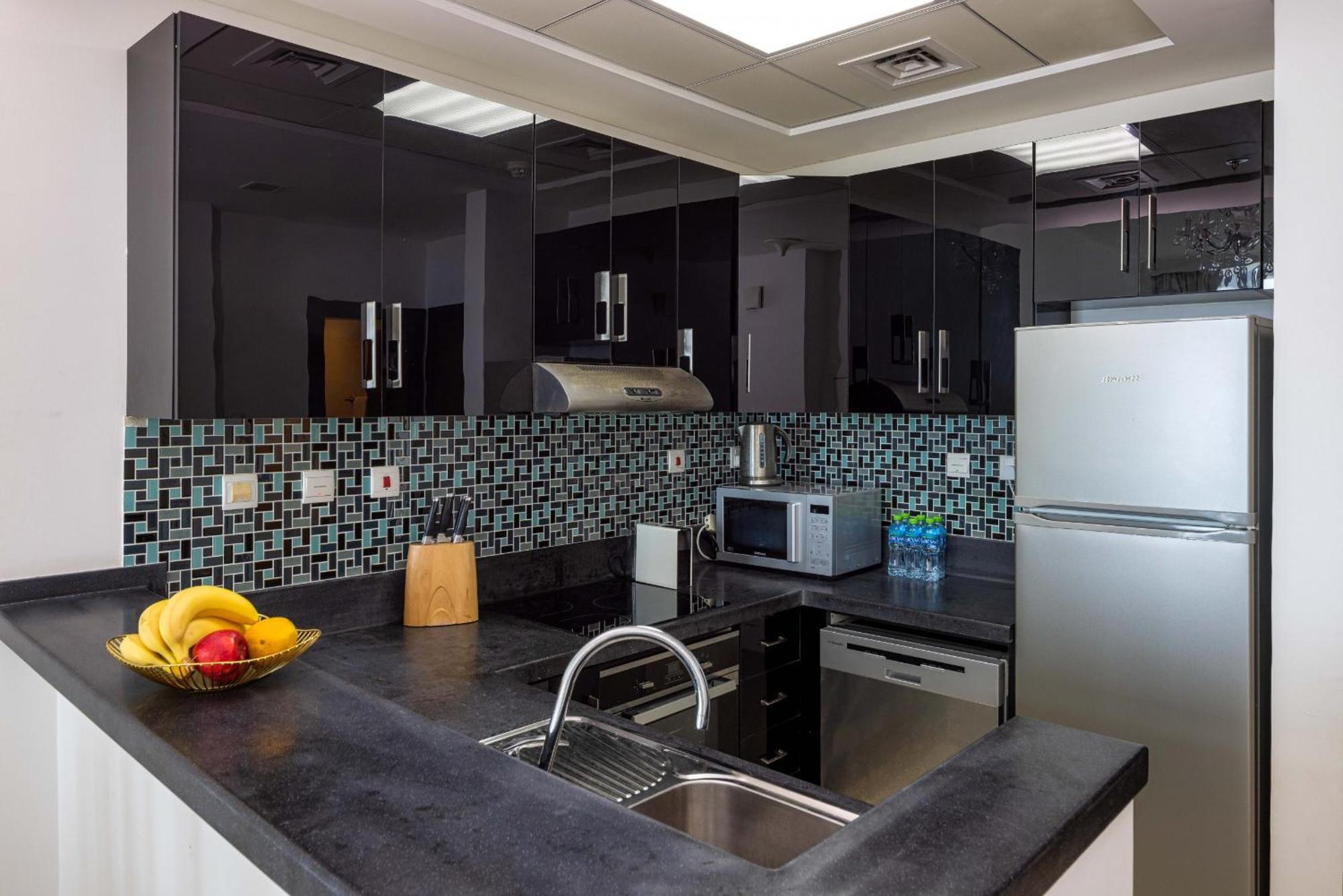 Vayk - Spacious One Bedroom