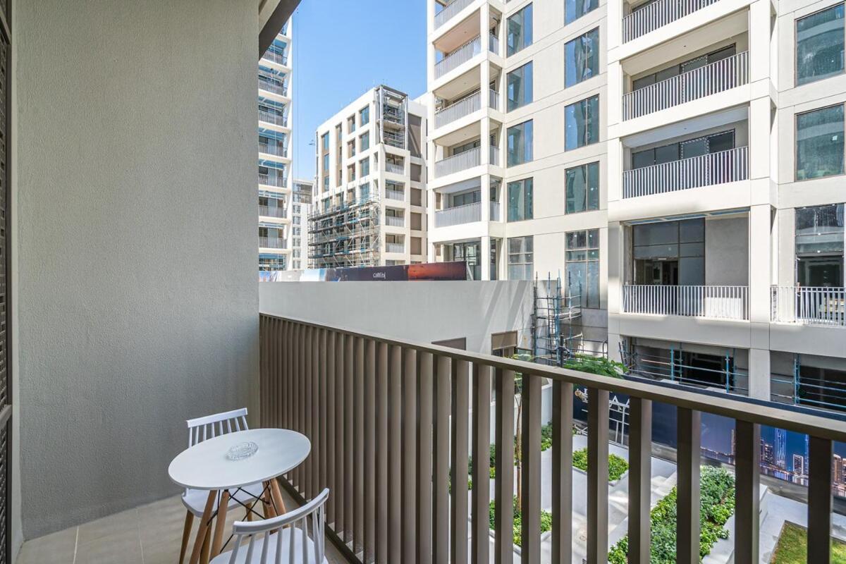 Elegant 1br With Pool, Gym Access And Kid's Play Area Dubai